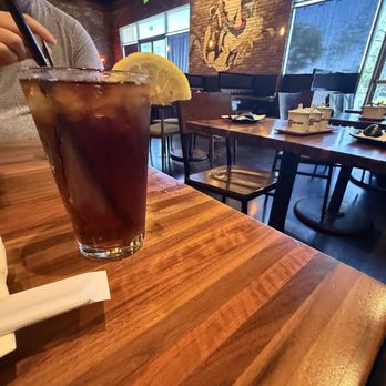 JINYA Ramen Bar - Eastvale - Iced tea - Ramen Near Me - Eastvale, California
