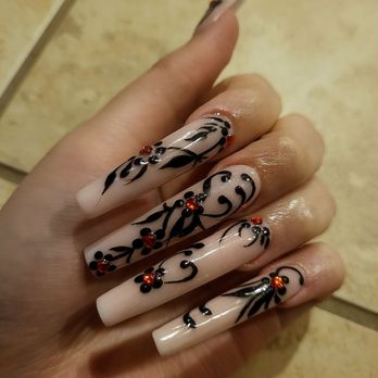 Oasis Nails & Spa - Nails with a floral design - Nail Salons Near Me - Duvall, Washington