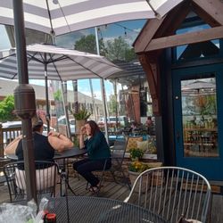 Café 336 - Cafe 336 outside patio