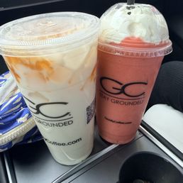 Hyperspace and a strawberry/raspberry smoothie Hyperspace and a strawberry/raspberry smoothie