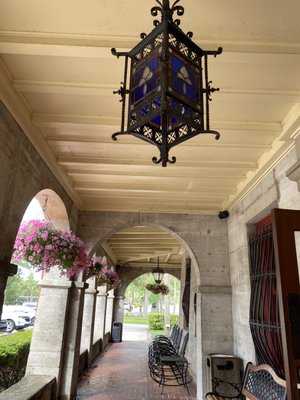 Ripley's Believe It or Not! by null