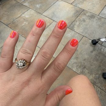 Lotus Beauty Salon - Chrome Nails by Lin - the color is so cool in real life, this photo doesn't do it justice! - Nail Salons Near Me - San Ramon, California