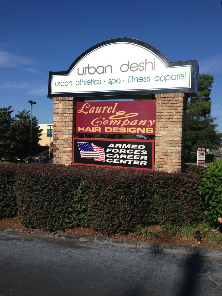 LAUREL & COMPANY HAIR DESIGNS Updated April 2024 5043 Bayou Blvd