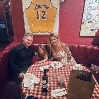 Dan Tana's - Italian Near Me - West Hollywood, California Dan Tana's - Italian Near Me - West Hollywood, California