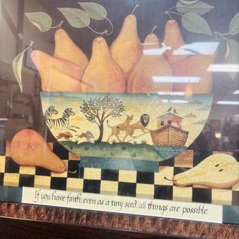 Mimi’s on main - Antiques Near Me - Conroe, Texas