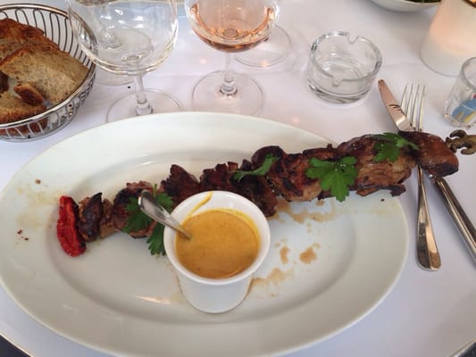 Le Square Trousseau by null