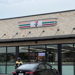 7-Eleven - August 2022