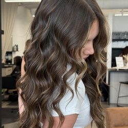 Privé Salon and Style Bar - Malvern