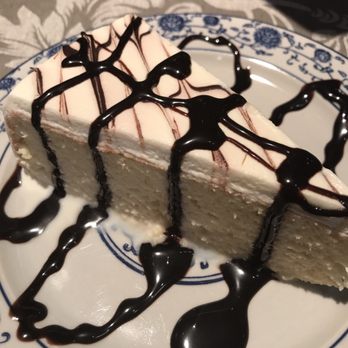 Tacos y Tapas - Tres leche - Mexican Near Me - Madrid, M
