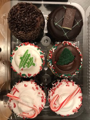 Carousel Cakes by null