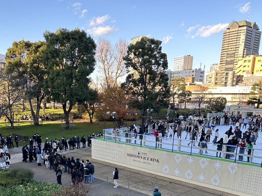 Tokyo Midtown by null