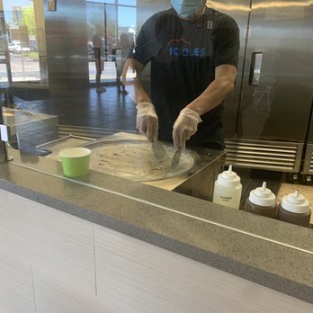 ICICLES - Smoothing out ice cream. - Ice Cream & Frozen Yogurt Near Me - Sacramento, California