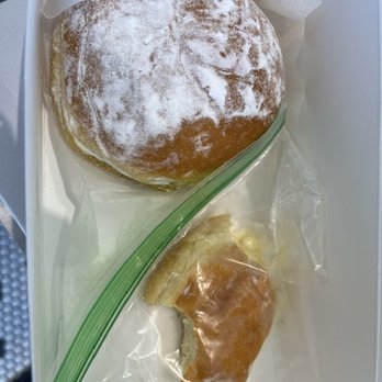 Paris Baguette - Bakeries Near Me - Walnut Creek, California