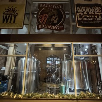 Half Day Brewing - Inside - Pubs Near Me - Lincolnshire, Illinois