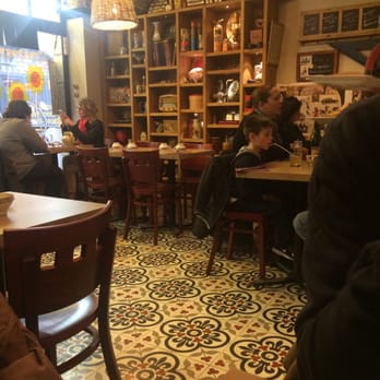 Crêperie Le Tournesol - Inside the restaurant - Creperies Near Me - Saint Malo, 35 Crêperie Le Tournesol - Inside the restaurant - Creperies Near Me - Saint Malo, 35