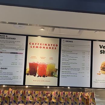 Shake Shack Westfield Southcenter - Dec 2023 - Burgers Near Me - Seattle, Washington Shake Shack Westfield Southcenter - Dec 2023 - Burgers Near Me - Seattle, Washington
