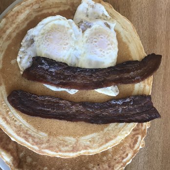 Grumpy's Cafe - Desserts Near Me - Rockaway Beach, Oregon Grumpy's Cafe - Desserts Near Me - Rockaway Beach, Oregon