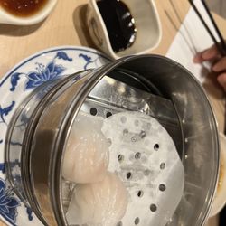 Lon Men's Noodle House - Shrimp dumplings