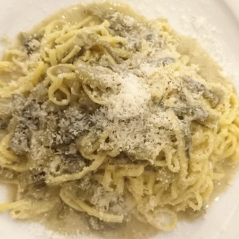 Nonna Betta - pasta with pecorino, pepper and chicory - Roman Near Me - Rome, RM Nonna Betta - pasta with pecorino, pepper and chicory - Roman Near Me - Rome, RM