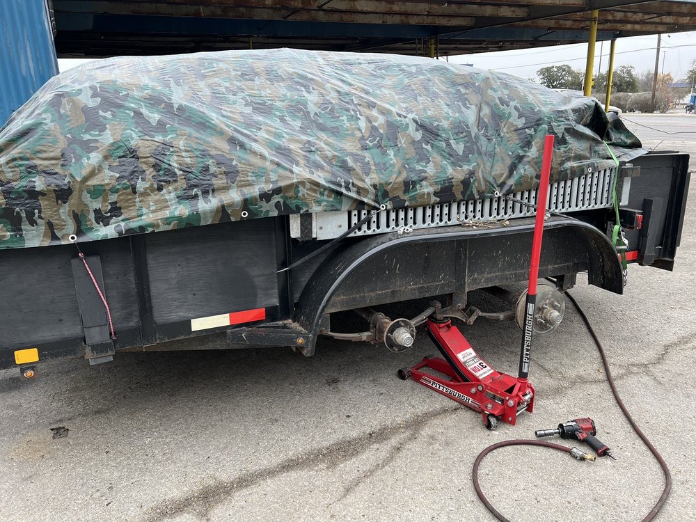 ART’S TIRE WAREHOUSE Updated October 2024 3350 Fredericksburg Rd