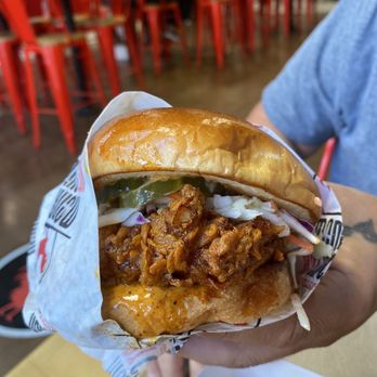 Monroe's Hot Chicken - Fried Chicken Sandwich - Chicken Shop Near Me - Phoenix, Arizona