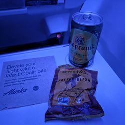Alaska Airlines - Ginger ale, snack