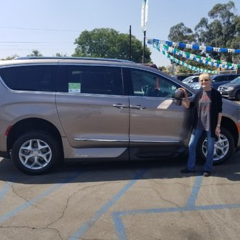 MobilityWorks - Enjoying our new van - Car Dealers Near Me - Pasadena, California MobilityWorks - Enjoying our new van - Car Dealers Near Me - Pasadena, California