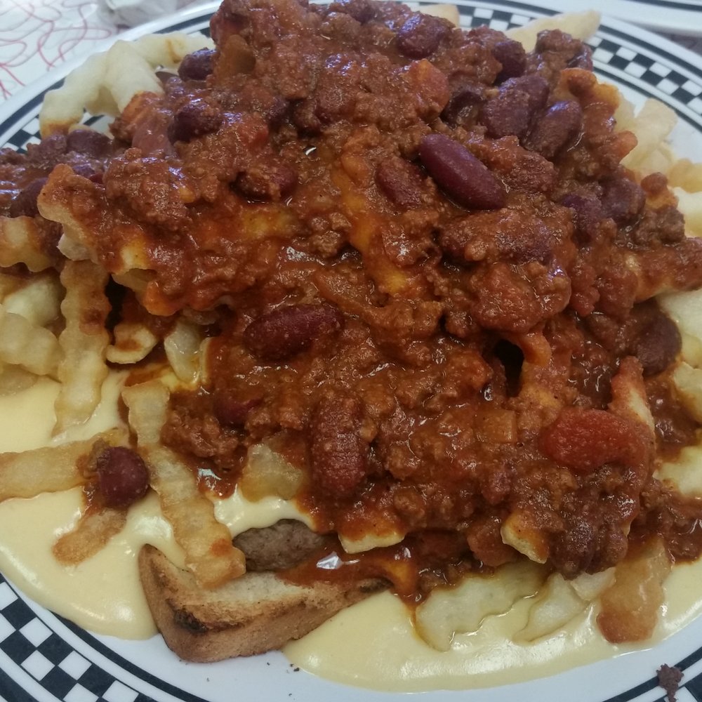 Charlie Parkers - Chili cheese burger shoe - not impressed - nor was my stomach later! Eek! - Diners Near Me - Springfield, Illinois Charlie Parkers - Chili cheese burger shoe - not impressed - nor was my stomach later! Eek! - Diners Near Me - Springfield, Illinois