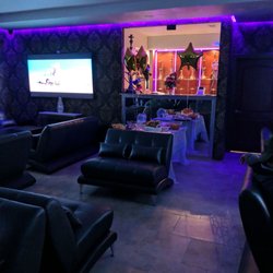 Deluxe Hookah Lounge - Customer for life.