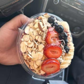Coolmix - Açaí bowl - Acai Bowls Near Me - Norridge, Illinois