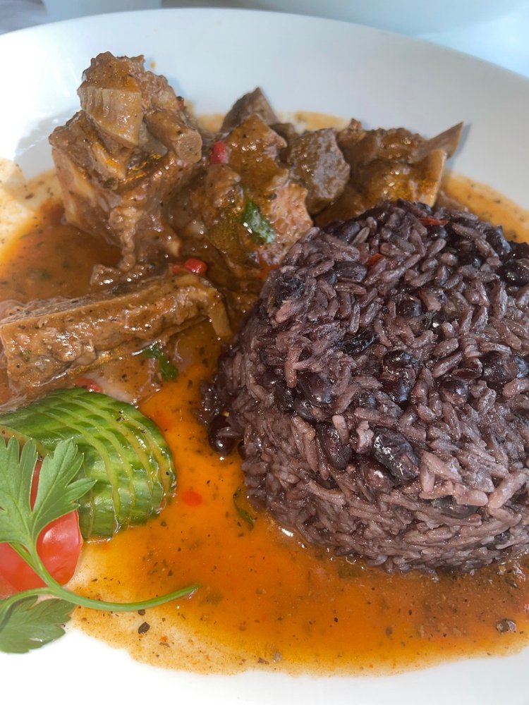 PAT’E PALO BAR & GRILL 168 Photos & 106 Reviews 2513 Dyckman St, New York, New York Latin