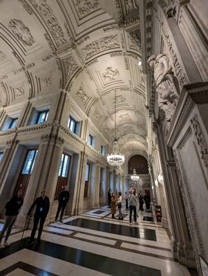 Royal Palace Amsterdam by null