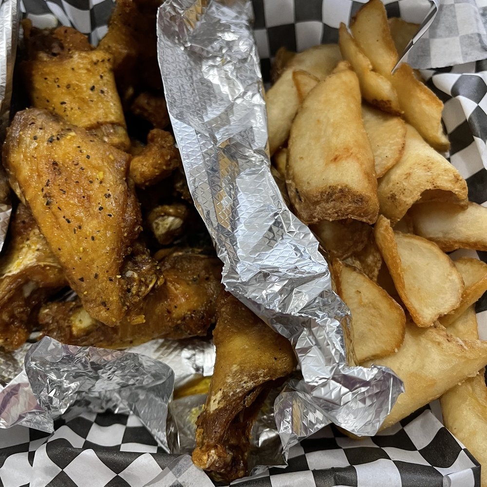 Lemon pepper wings Lemon pepper wings