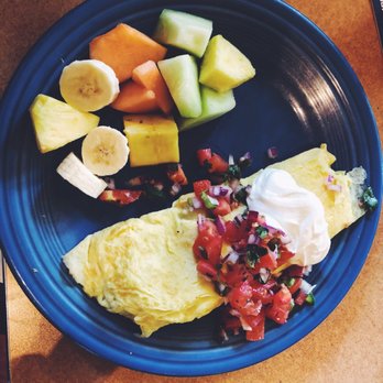 Geraldine's Counter - Avo and pepper jack omelette (skipped the hash browns and got this beautiful array of fruit) - American Near Me - Seattle, Washington Geraldine's Counter - Avo and pepper jack omelette (skipped the hash browns and got this beautiful array of fruit) - American Near Me - Seattle, Washington