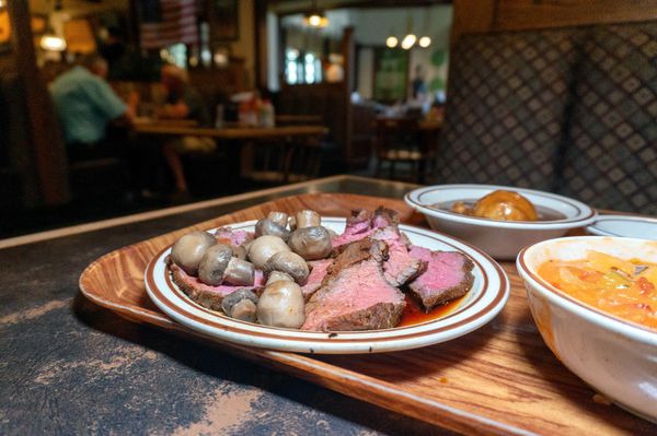 Harry's Hofbrau by null