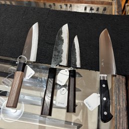 So much fun picking out knives
