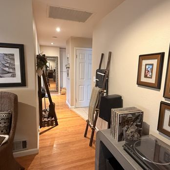 Anderson Pro Electric - Hallway lighting installation - Electricians Near Me - Livermore, California Anderson Pro Electric - Hallway lighting installation - Electricians Near Me - Livermore, California