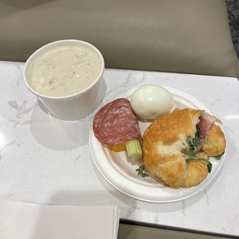 Delta Sky Club - Clam Chowder with my lunch - Airport Lounges Near Me - Boston, Massachusetts Delta Sky Club - Clam Chowder with my lunch - Airport Lounges Near Me - Boston, Massachusetts