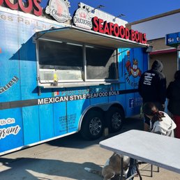 a mexican style food truck a mexican style food truck