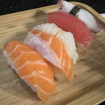 Tsukimi - Salmon sushi, fatty salmon sushi, squid sushi, octopus sushi - Sushi Bars Near Me - Austin, Texas Tsukimi - Salmon sushi, fatty salmon sushi, squid sushi, octopus sushi - Sushi Bars Near Me - Austin, Texas
