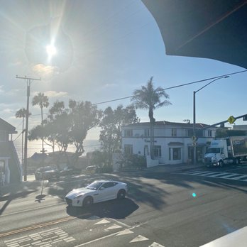 Oak - View - New American Near Me - Laguna Beach, California