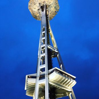 Space Needle - Bright lights - Landmarks & Historical Buildings Near Me - Seattle, Washington Space Needle - Bright lights - Landmarks & Historical Buildings Near Me - Seattle, Washington