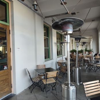 Maynards - Outside seating - Sandwiches Near Me - Tucson, Arizona
