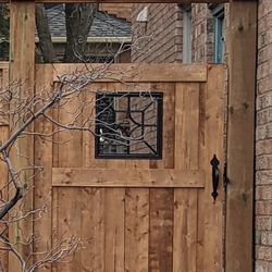 Dawson Fence & Deck Repair - Gate with Header