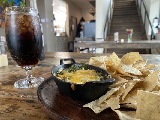 LaChona Empanadas y Vinos Argentinos by null