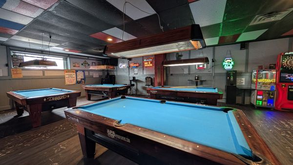 Cardinal Restaurant and Bar by null