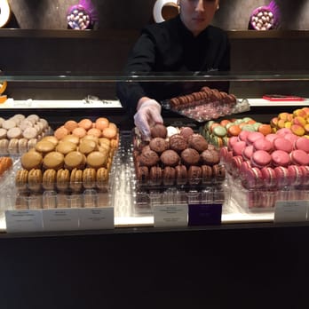 Pierre Hermé - Chocolatiers & Shops Near Me - Paris, 75
