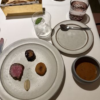 Indienne - Indian Near Me - Chicago, Illinois