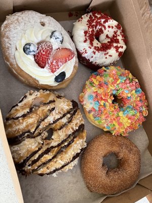 Donut Bar + Coffee by null