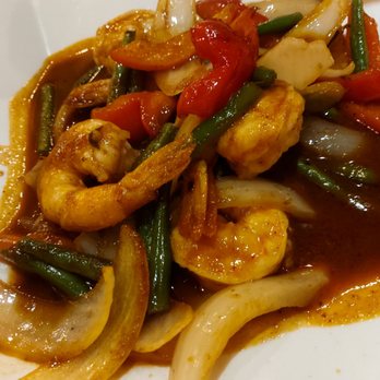 Phattra Thai Restaurant - Thai Near Me - Metuchen, New Jersey Phattra Thai Restaurant - Thai Near Me - Metuchen, New Jersey